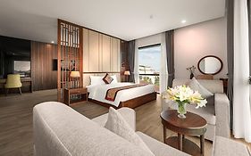 Mt Collection Hotel Ninh Binh - Near Hoa Lu Ancient Town